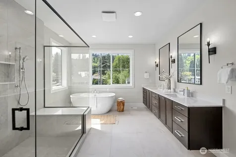 12112 94th Place NE Kirkland WA 98034