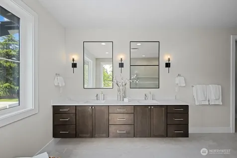 12112 94th Place NE Kirkland WA 98034