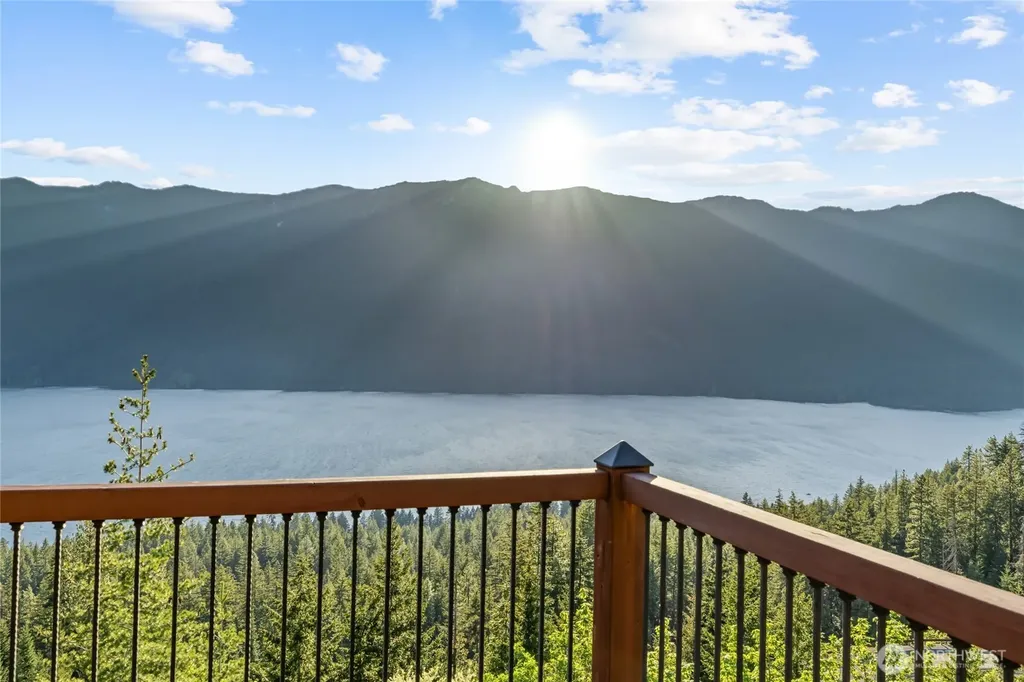 1481 Morgan Creek Road Ronald WA 98940