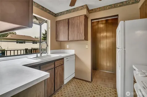 412 213th Place SW Bothell WA 98021