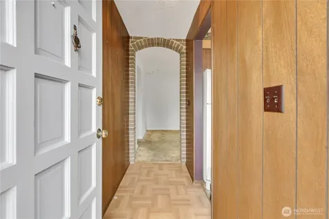 412 213th Place SW Bothell WA 98021