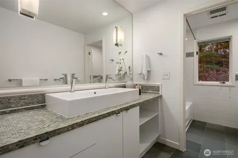 2857 134th Avenue NE Bellevue WA 98005