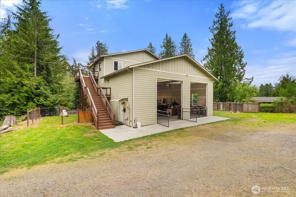 8178 Sandy Road NE Bremerton WA 98311