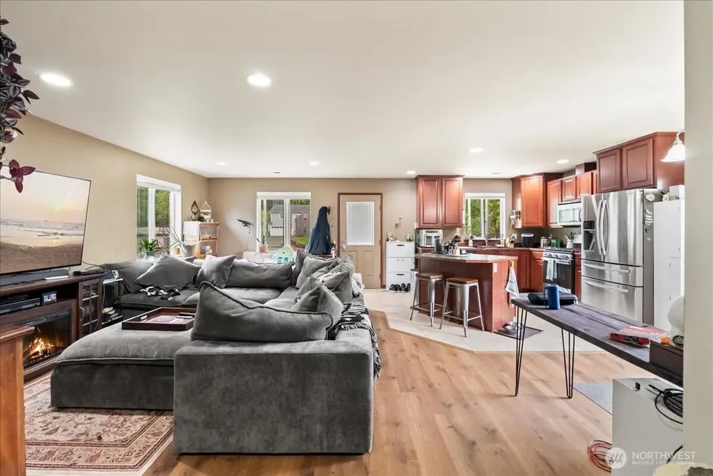 8178 Sandy Road NE Bremerton WA 98311