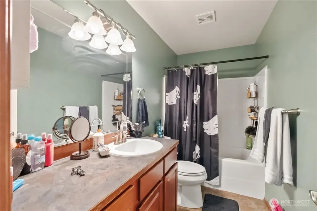 8178 Sandy Road NE Bremerton WA 98311