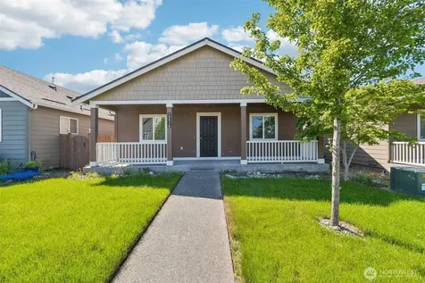18816 105th Lane E Puyallup WA 98374