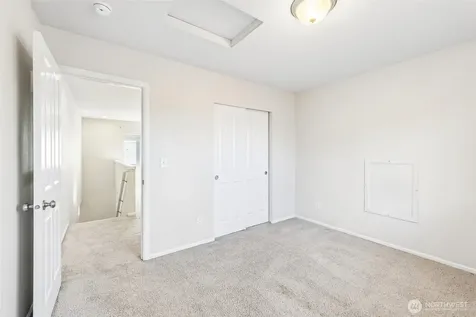 18816 105th Lane E Puyallup WA 98374