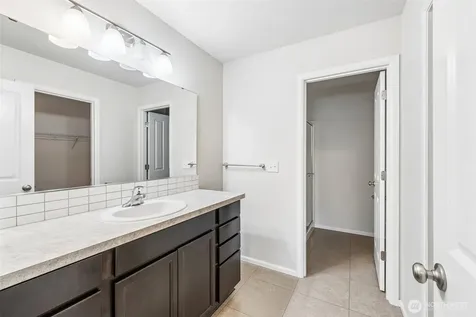 18816 105th Lane E Puyallup WA 98374
