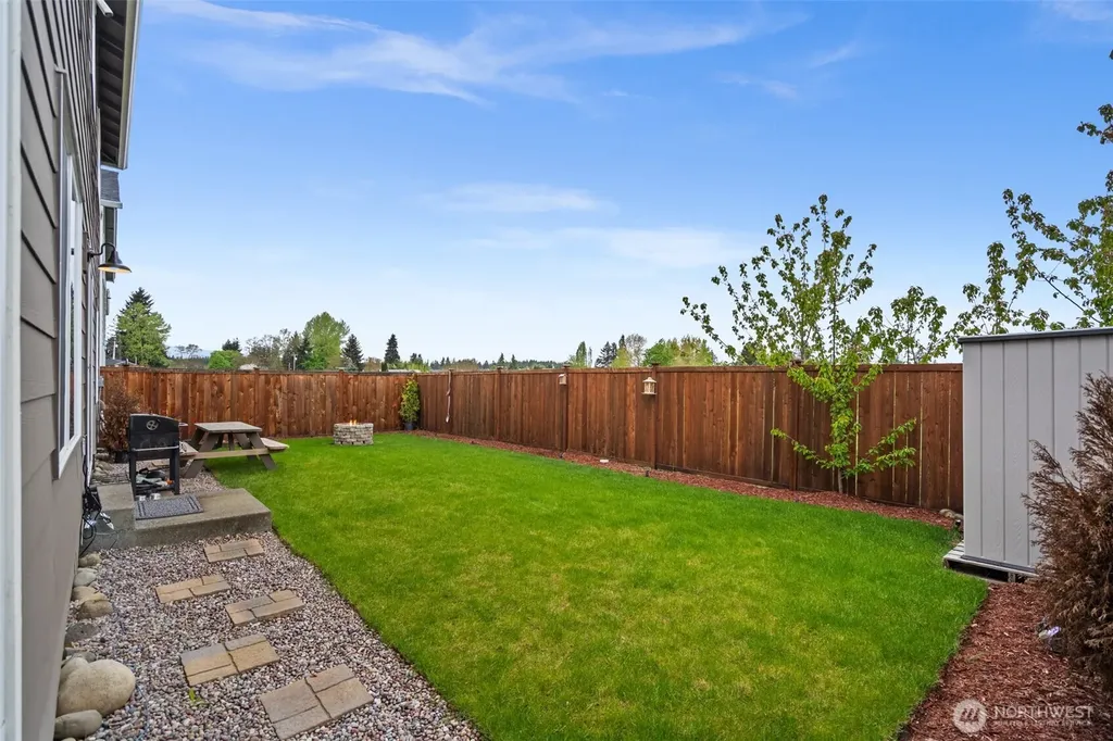 15153 Prescott Loop SE Yelm WA 98597