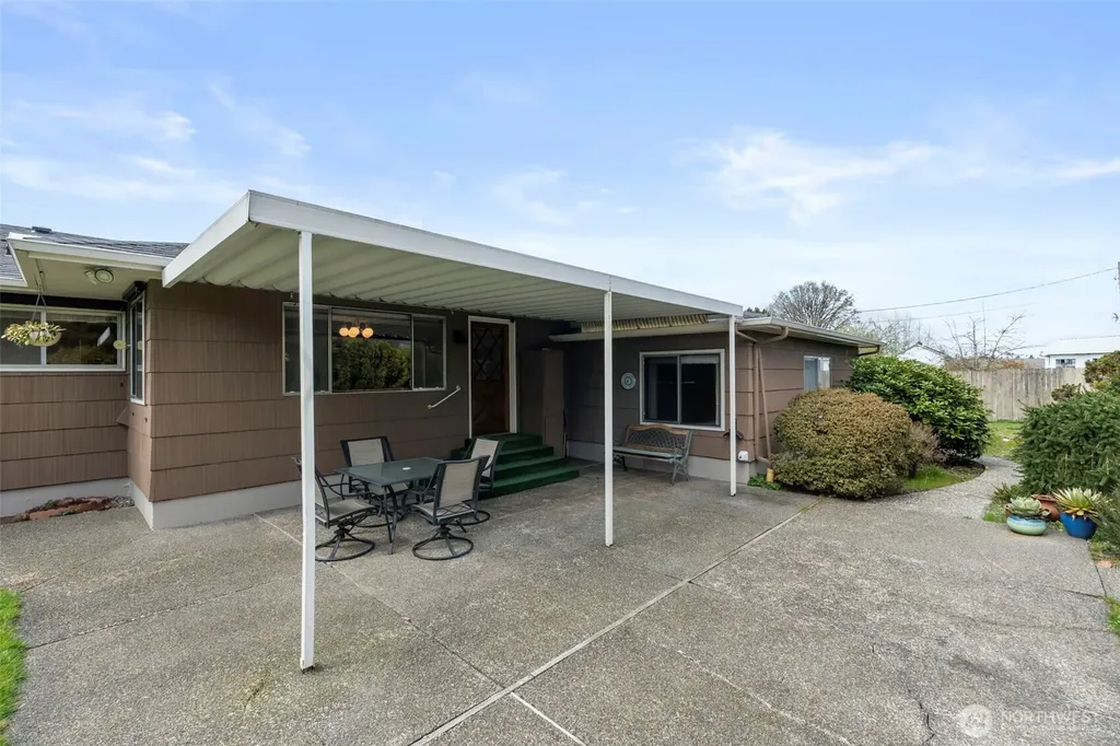 1553 Bishop Road Chehalis WA 98532