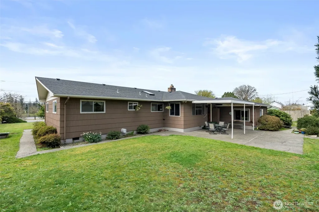 1553 Bishop Road Chehalis WA 98532