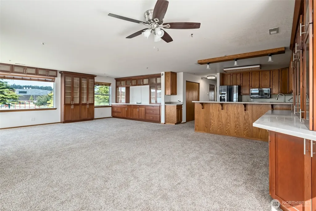 651 SE Bayshore Drive Oak Harbor WA 98277