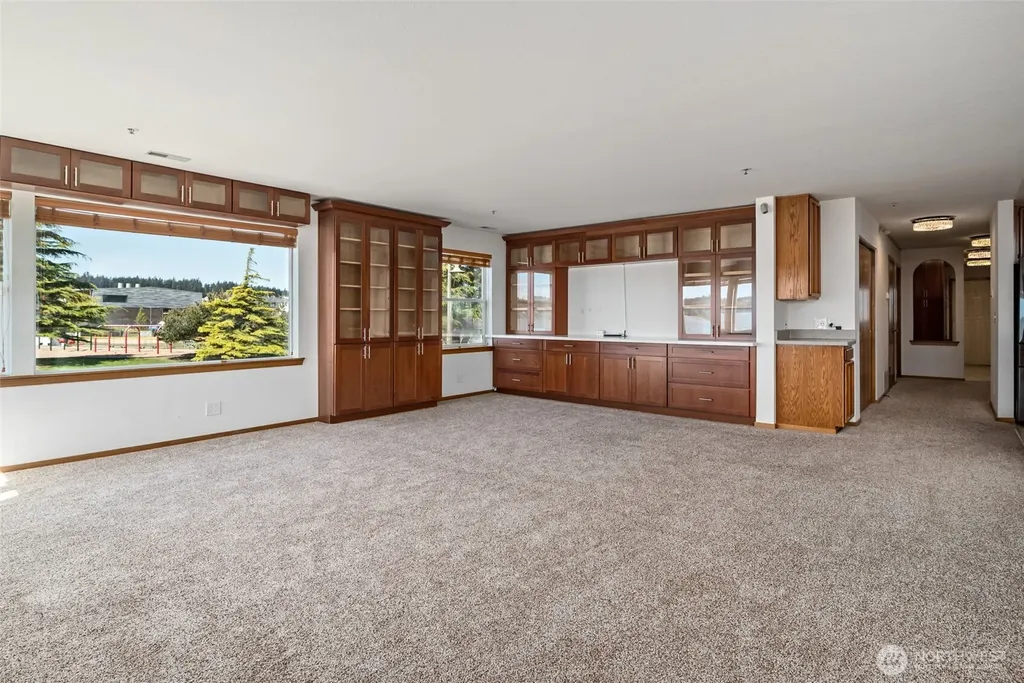 651 SE Bayshore Drive Oak Harbor WA 98277