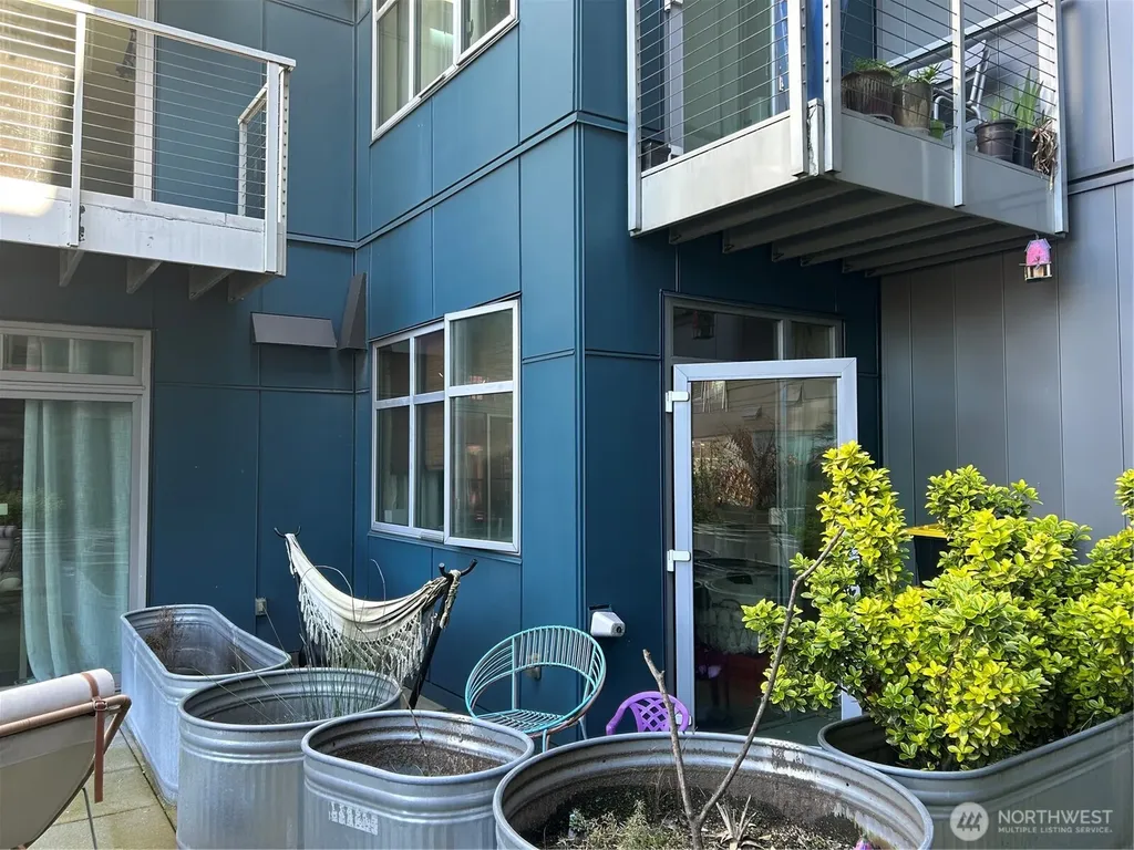 1414 12th Avenue Seattle WA 98122