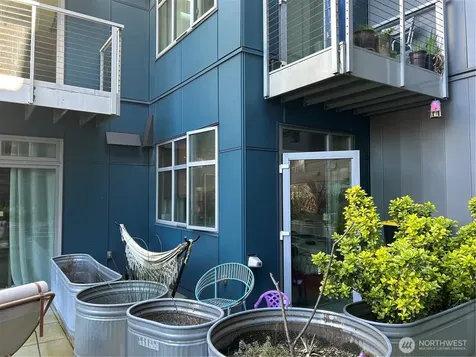 1414 12th Avenue Seattle WA 98122