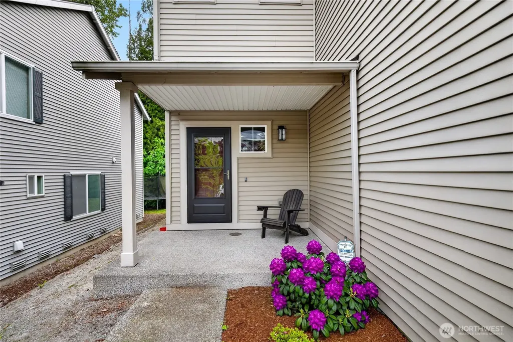 5670 Swift Creek Drive Mount Vernon WA 98273