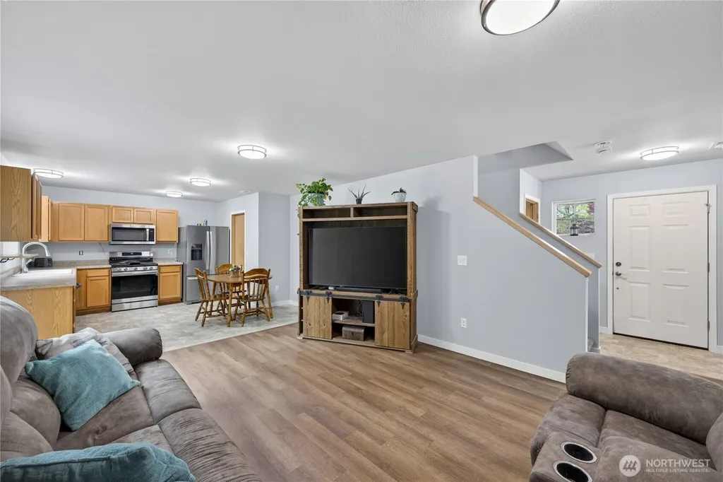 5670 Swift Creek Drive Mount Vernon WA 98273