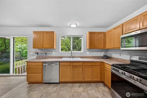 5670 Swift Creek Drive Mount Vernon WA 98273