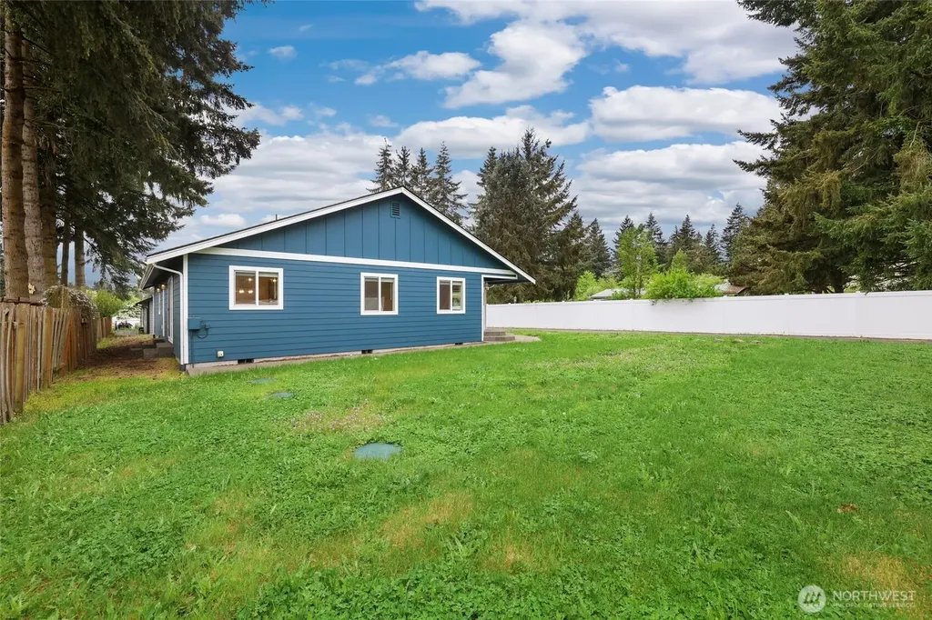 9815 178th Way SW Rochester WA 98579