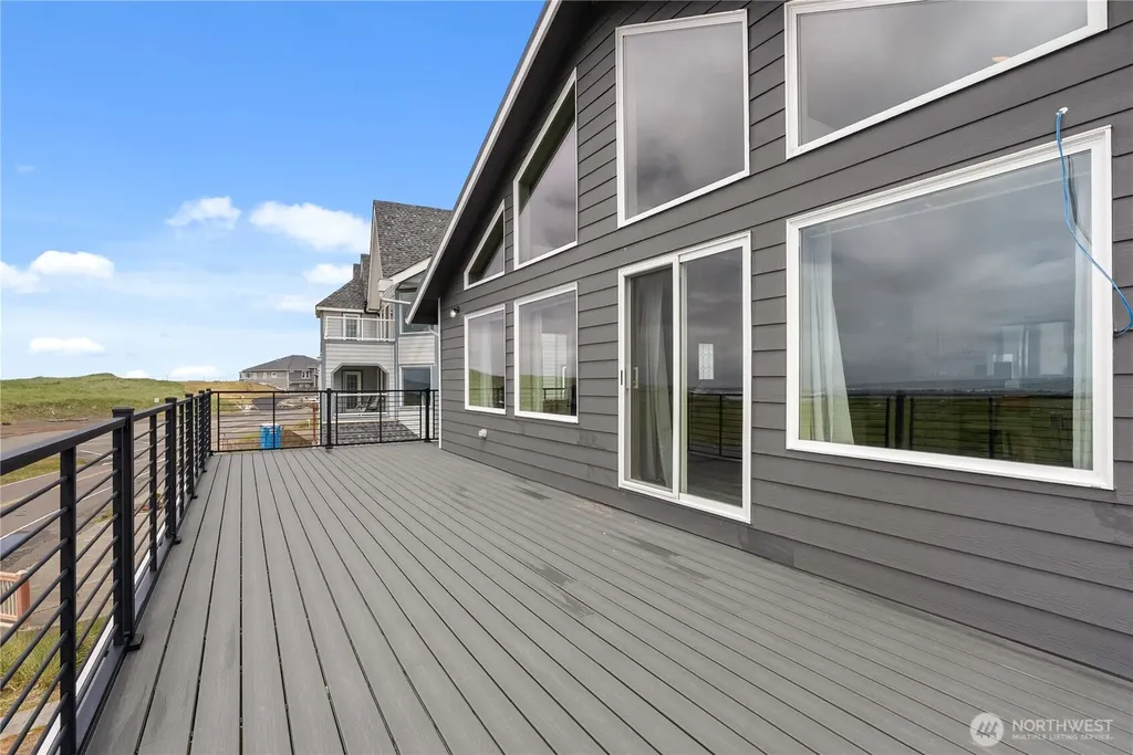 1593 E Ocean Shores Boulevard SW Ocean Shores WA 98569