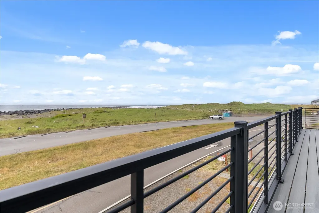 1593 E Ocean Shores Boulevard SW Ocean Shores WA 98569