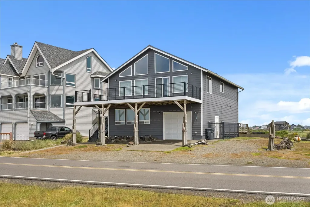 1593 E Ocean Shores Boulevard SW Ocean Shores WA 98569