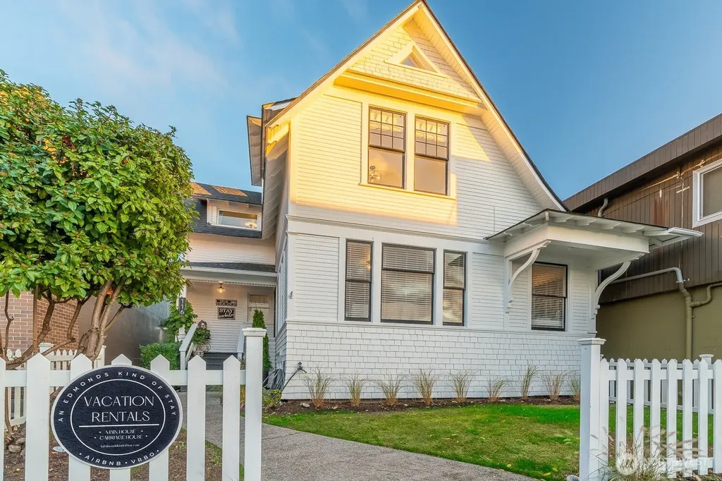 116 4th Avenue N Edmonds WA 98020