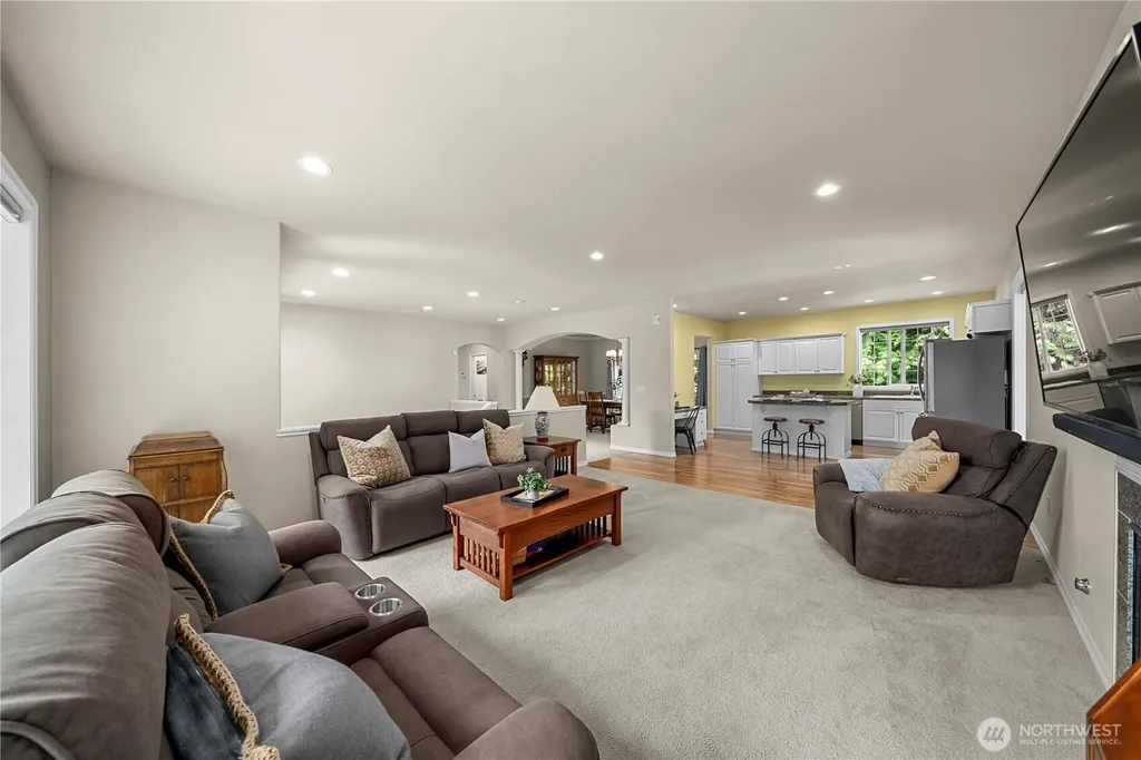 21712 SE 259th Street Maple Valley WA 98038