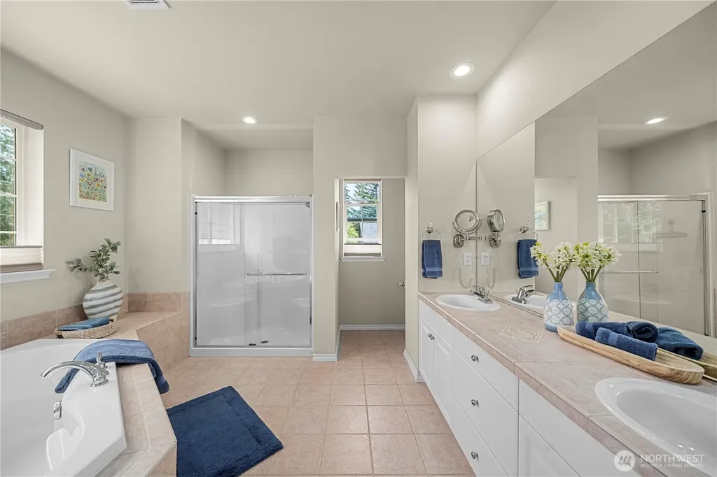 21712 SE 259th Street Maple Valley WA 98038