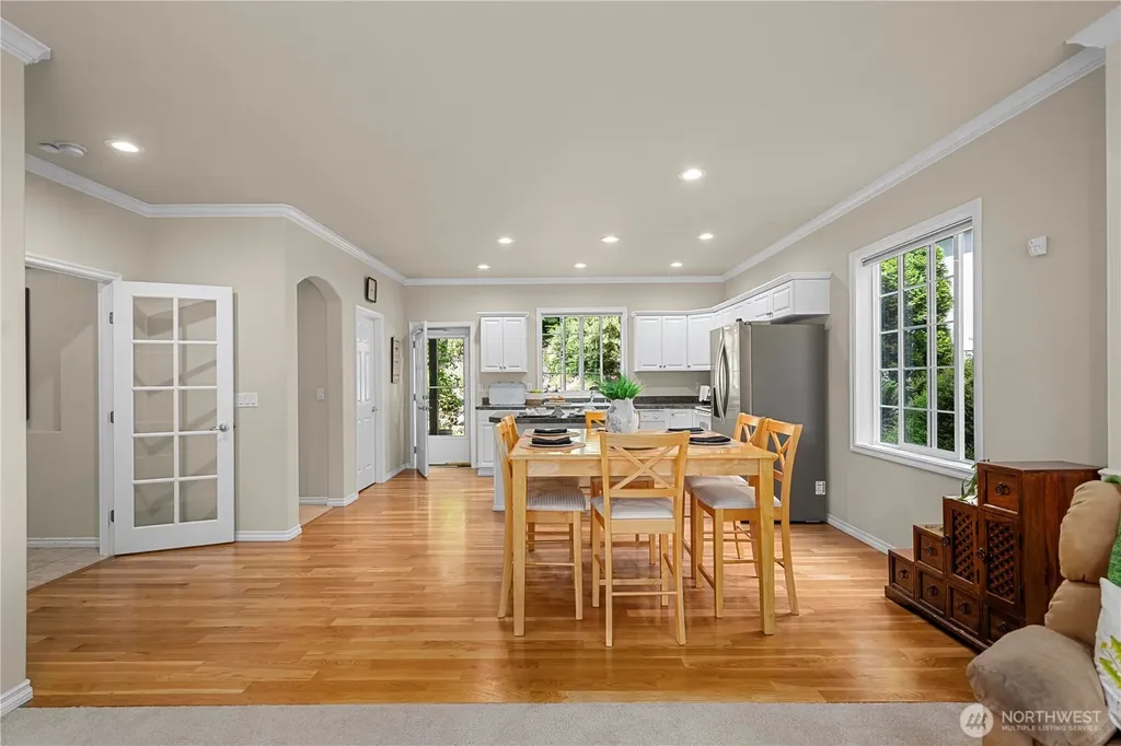 21712 SE 259th Street Maple Valley WA 98038