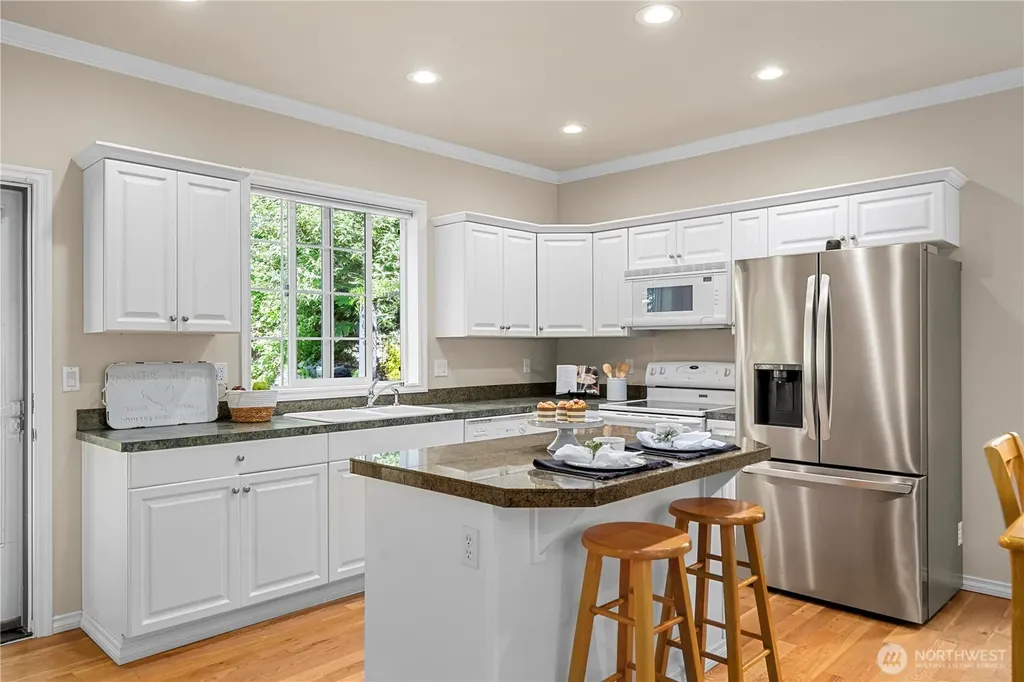 21712 SE 259th Street Maple Valley WA 98038