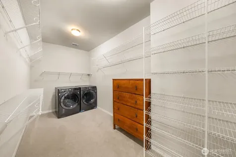 21712 SE 259th Street Maple Valley WA 98038