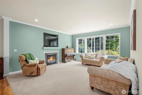 21712 SE 259th Street Maple Valley WA 98038