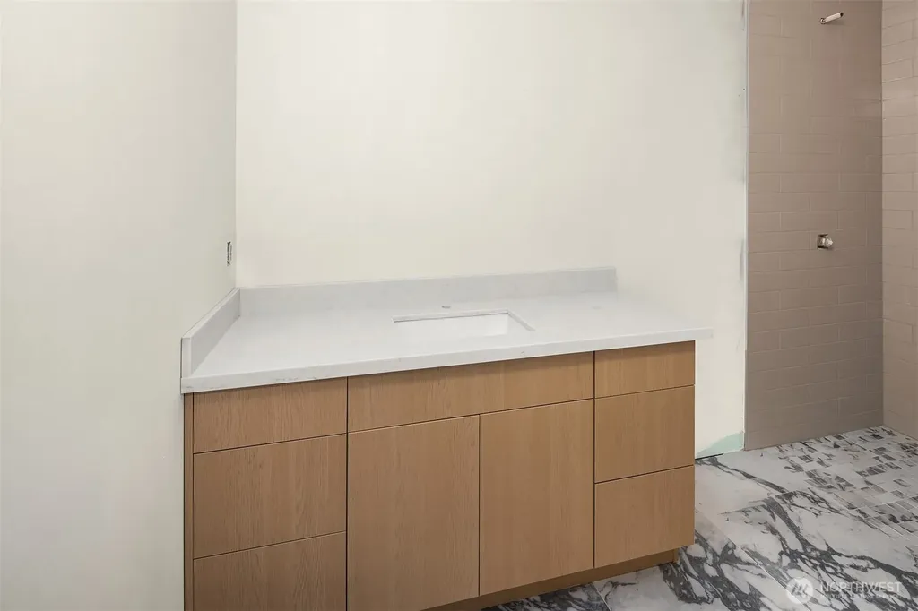 5222 Forest Avenue SE Mercer Island WA 98040