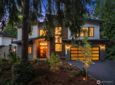 5222 Forest Avenue SE Mercer Island WA 98040