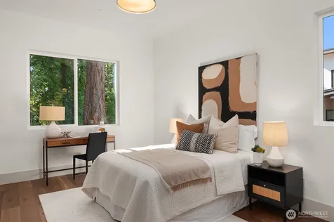 5222 Forest Avenue SE Mercer Island WA 98040
