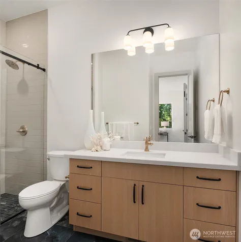 5222 Forest Avenue SE Mercer Island WA 98040