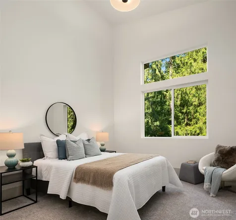 5222 Forest Avenue SE Mercer Island WA 98040