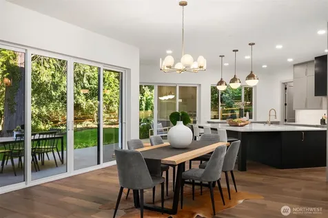 5222 Forest Avenue SE Mercer Island WA 98040