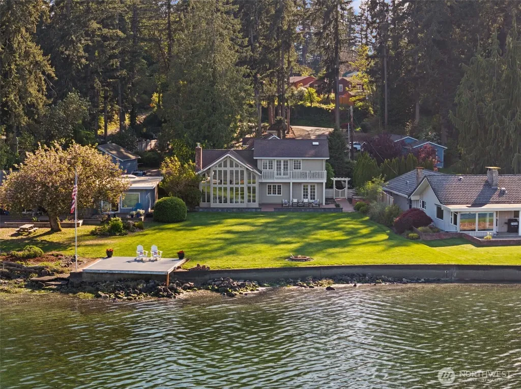 3012 Marine Drive Bremerton WA 98312