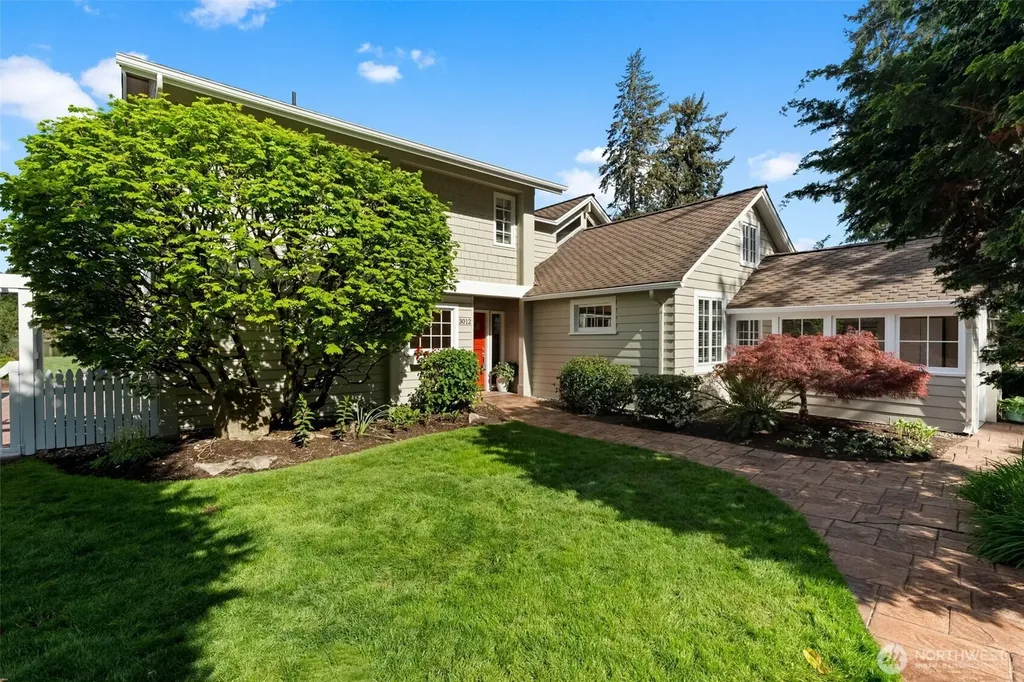 3012 Marine Drive Bremerton WA 98312
