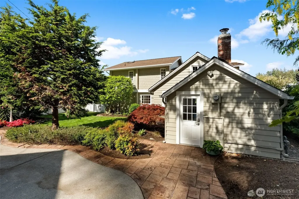 3012 Marine Drive Bremerton WA 98312