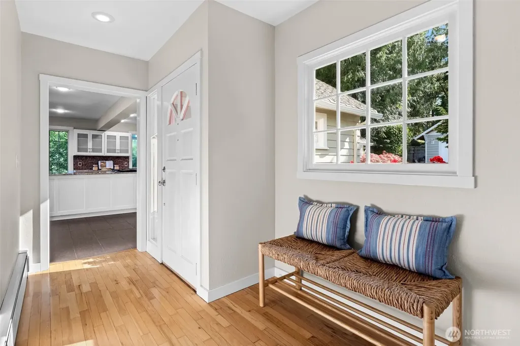 3012 Marine Drive Bremerton WA 98312