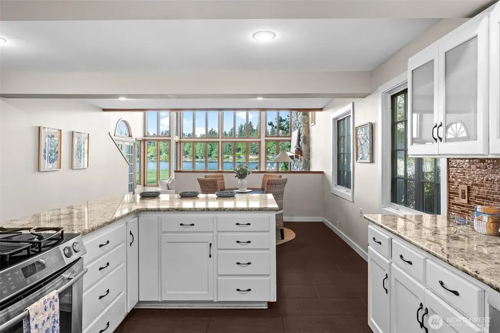 3012 Marine Drive Bremerton WA 98312