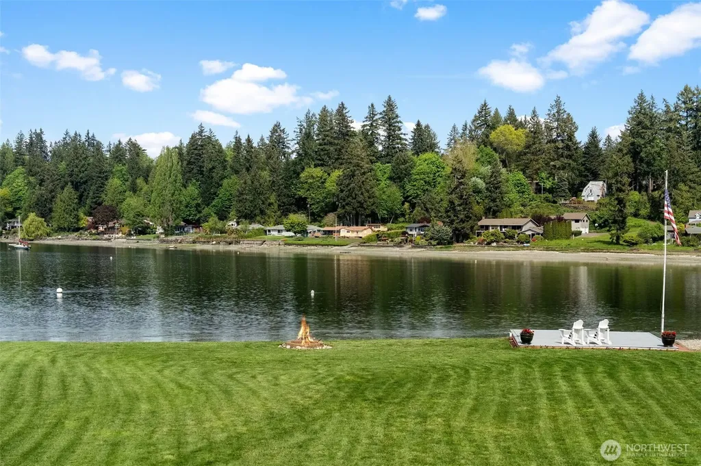 3012 Marine Drive Bremerton WA 98312