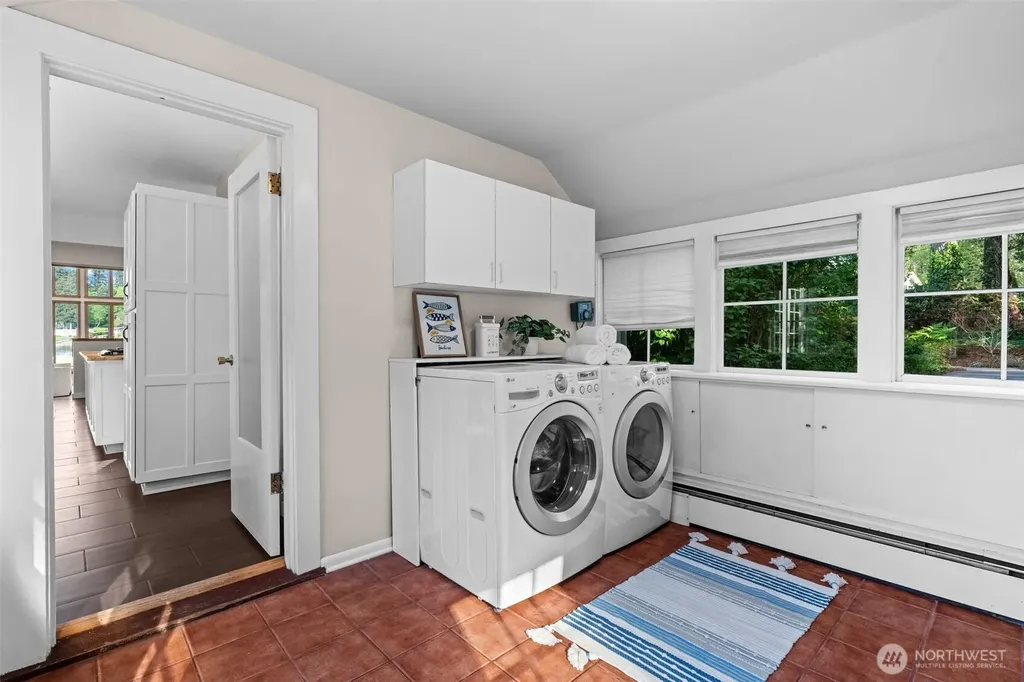 3012 Marine Drive Bremerton WA 98312