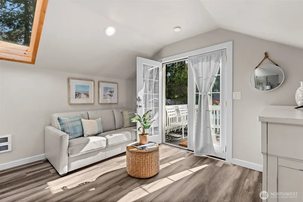 3012 Marine Drive Bremerton WA 98312
