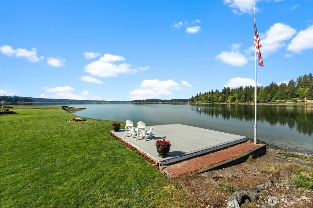 3012 Marine Drive Bremerton WA 98312