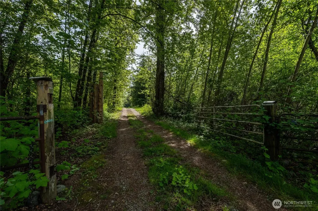 2165 E Badger Everson WA 98247