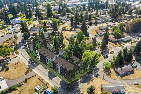 1526 Harrington Avenue NE Renton WA 98056